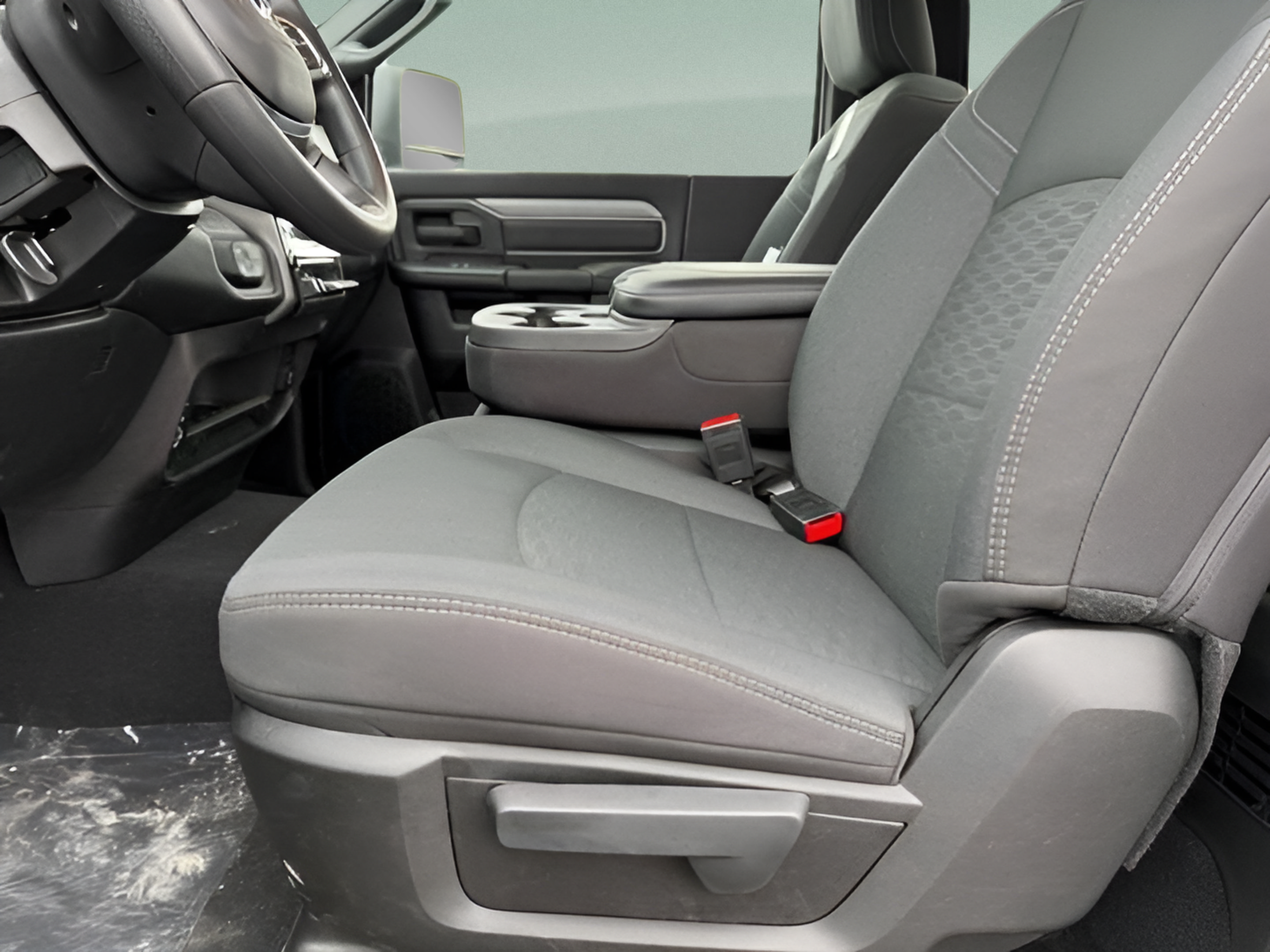 New 2025 RAM 2500 Tradesman AWD/4WD image 15