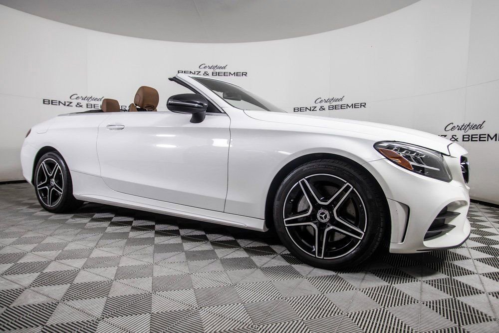 Used 2023 Mercedes-Benz C 300 Cabriolet image 3