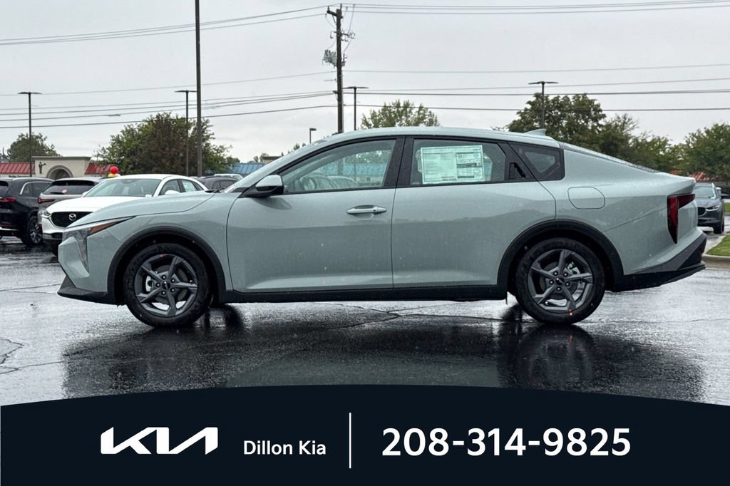 New 2026 Kia K4 FWD image 10