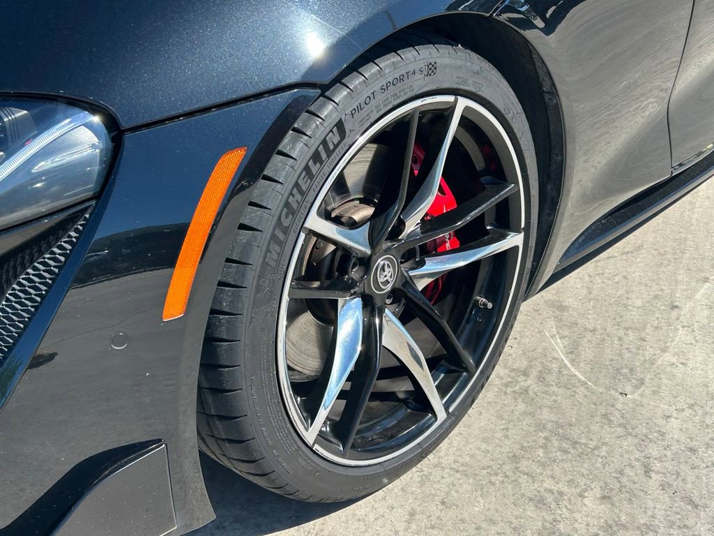 Used 2021 Toyota Supra Premium w/ Driver Assist Package image 9