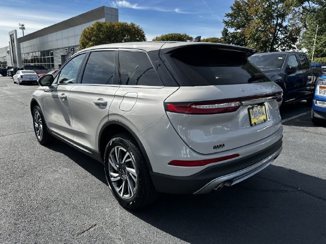 Certified 2023 Lincoln Corsair AWD w/ Equipment Group 101A image 7