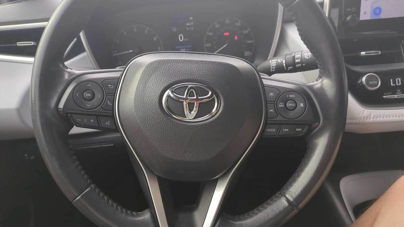 Used 2024 Toyota Corolla SE FWD image 14