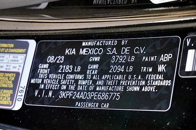 Used 2023 Kia Forte LXS FWD image 12