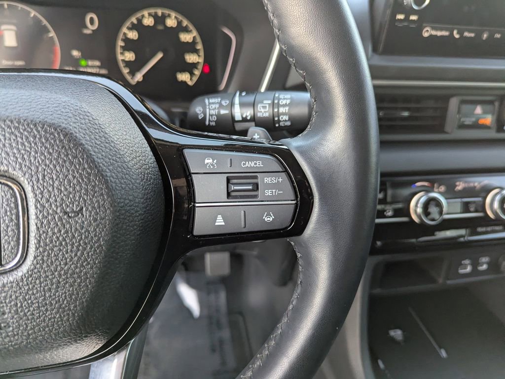 Used 2025 Honda Pilot Touring image 30