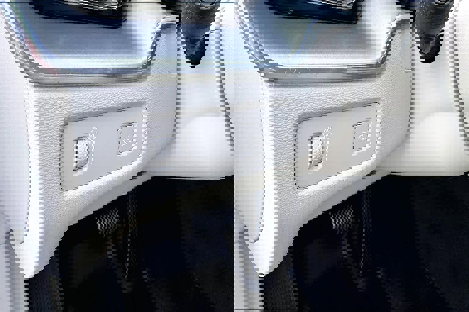 Used 2020 Volvo XC60 T6 Momentum image 32