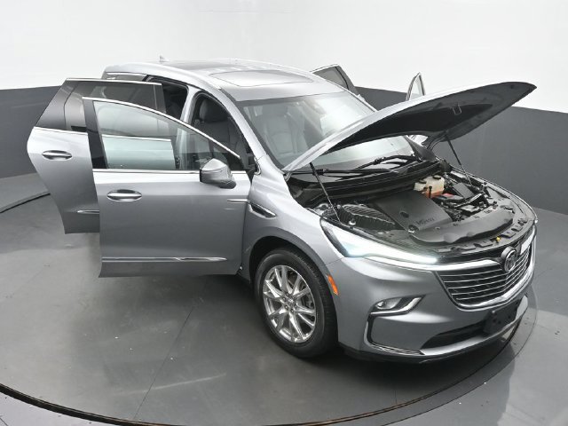 Used 2023 Buick Enclave Essence w/ Experience Buick Package AWD/4WD image 64