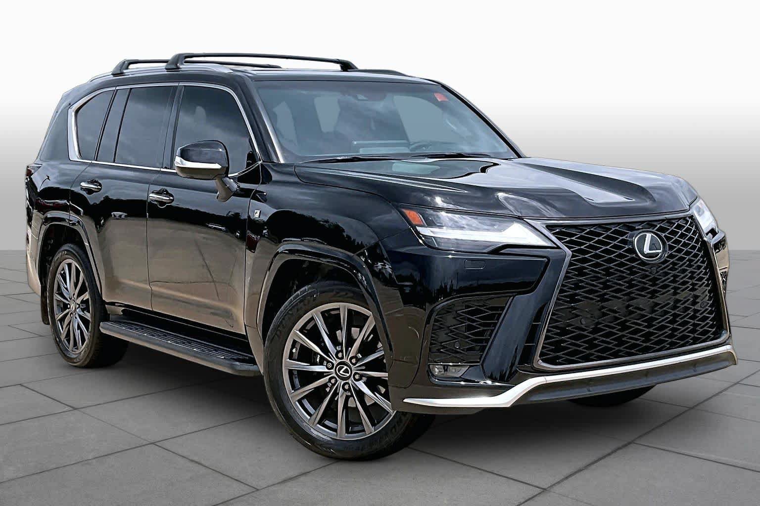 Used 2023 Lexus LX 600 F Sport w/ Accessory Package (Z1) AWD/4WD image 3
