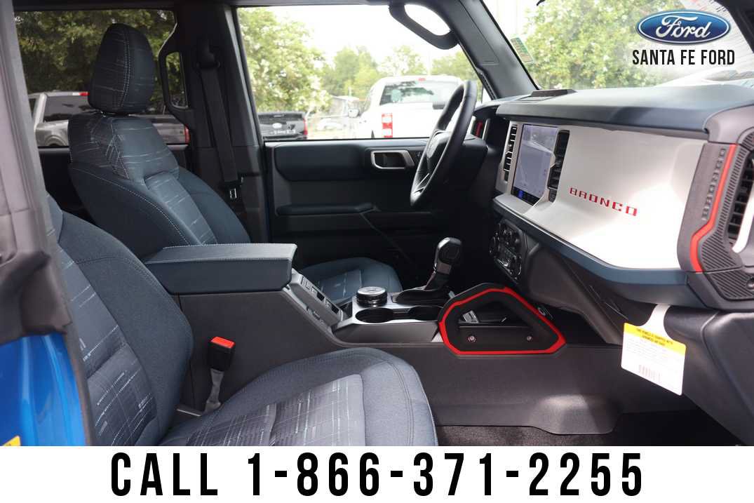 Used 2026 Ford Bronco Heritage Edition AWD/4WD image 30