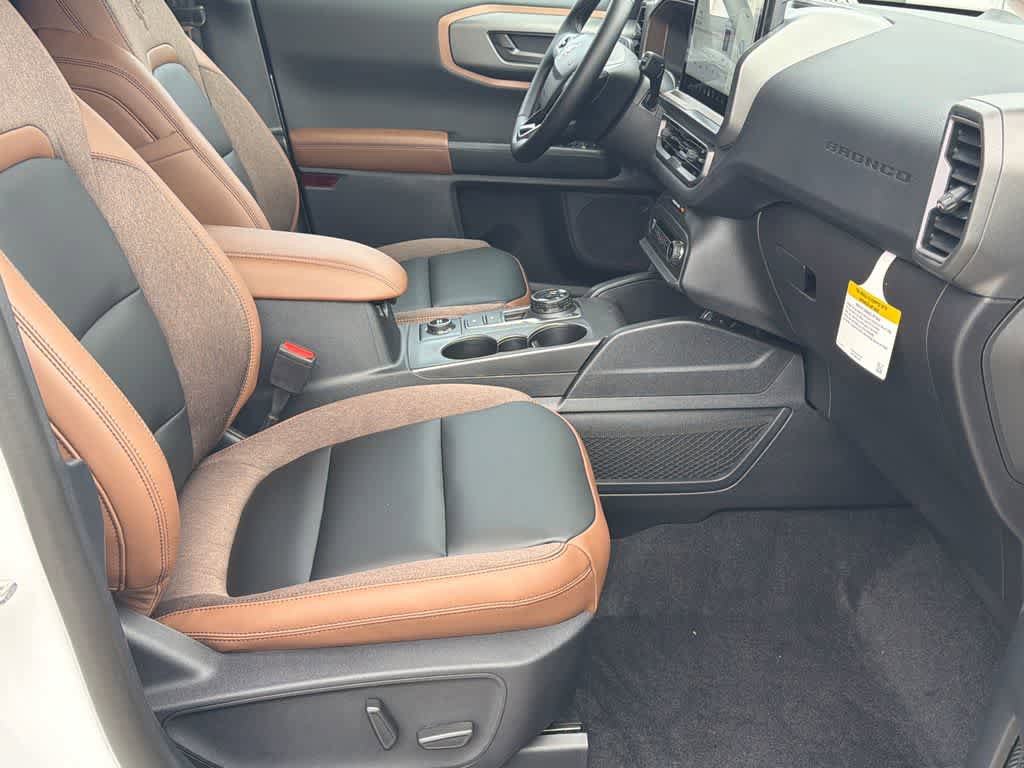 New 2025 Ford Bronco Sport Outer Banks AWD/4WD image 12