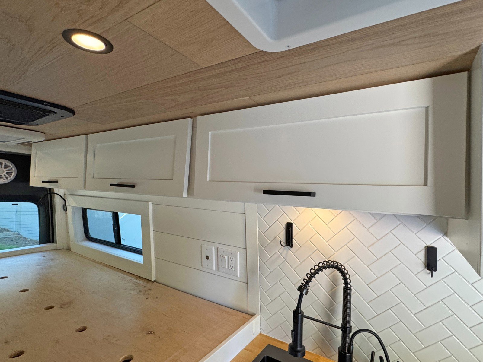 Used 2023 Mercedes-Benz Sprinter 2500 image 46