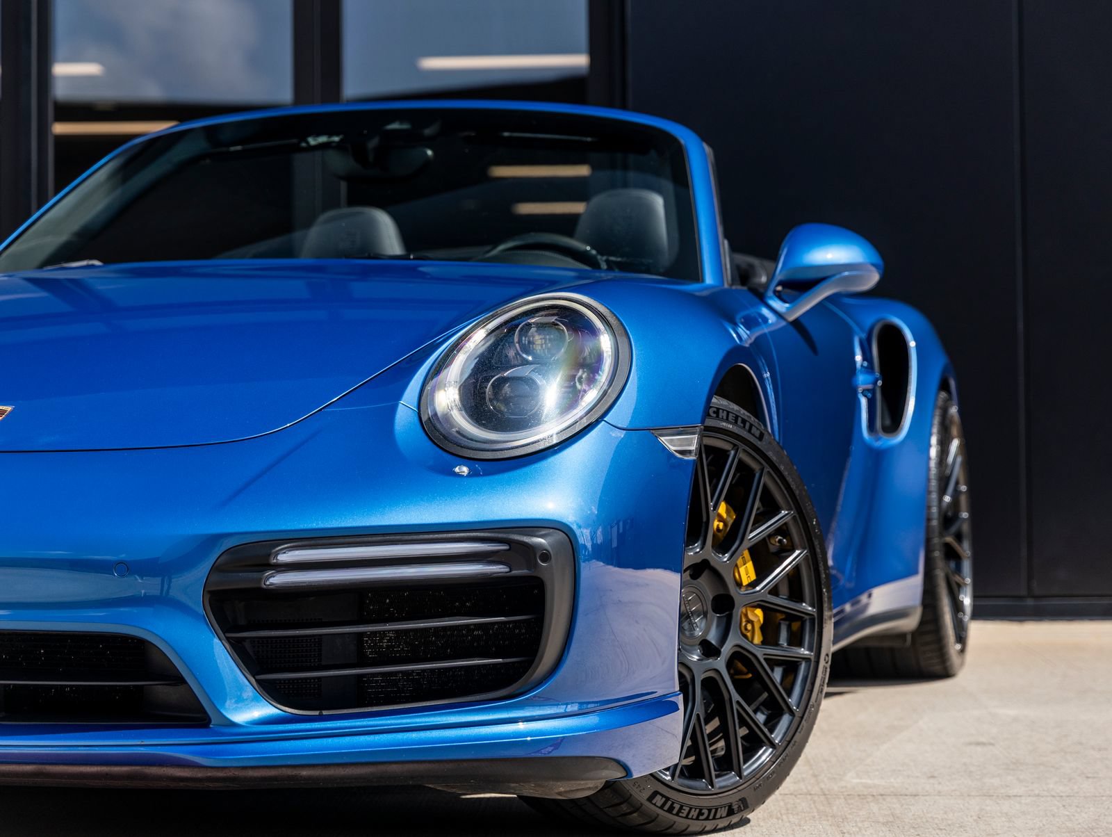 Used 2017 Porsche 911 Turbo S AWD/4WD image 17