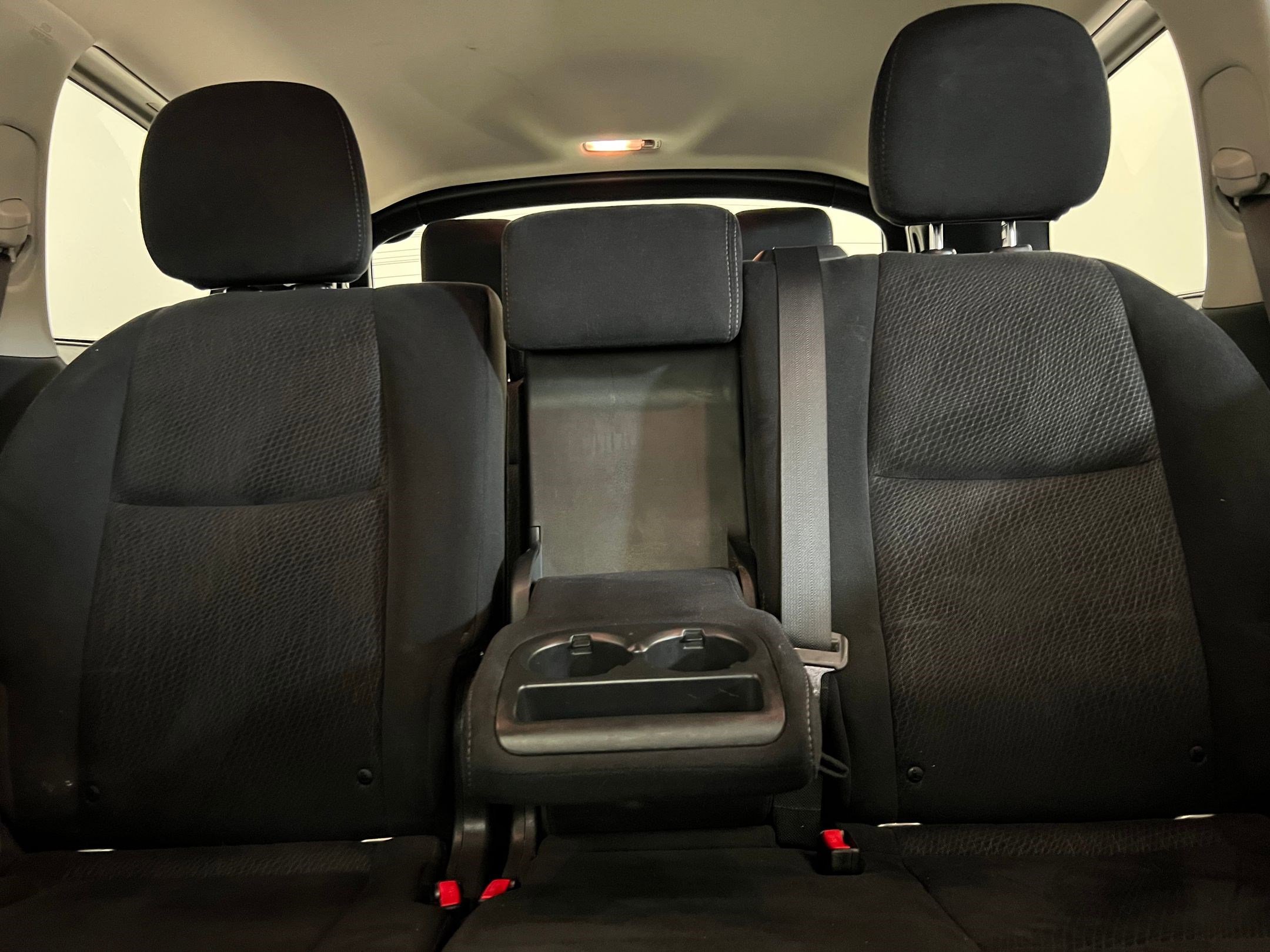 Used 2013 Nissan Pathfinder SV image 31