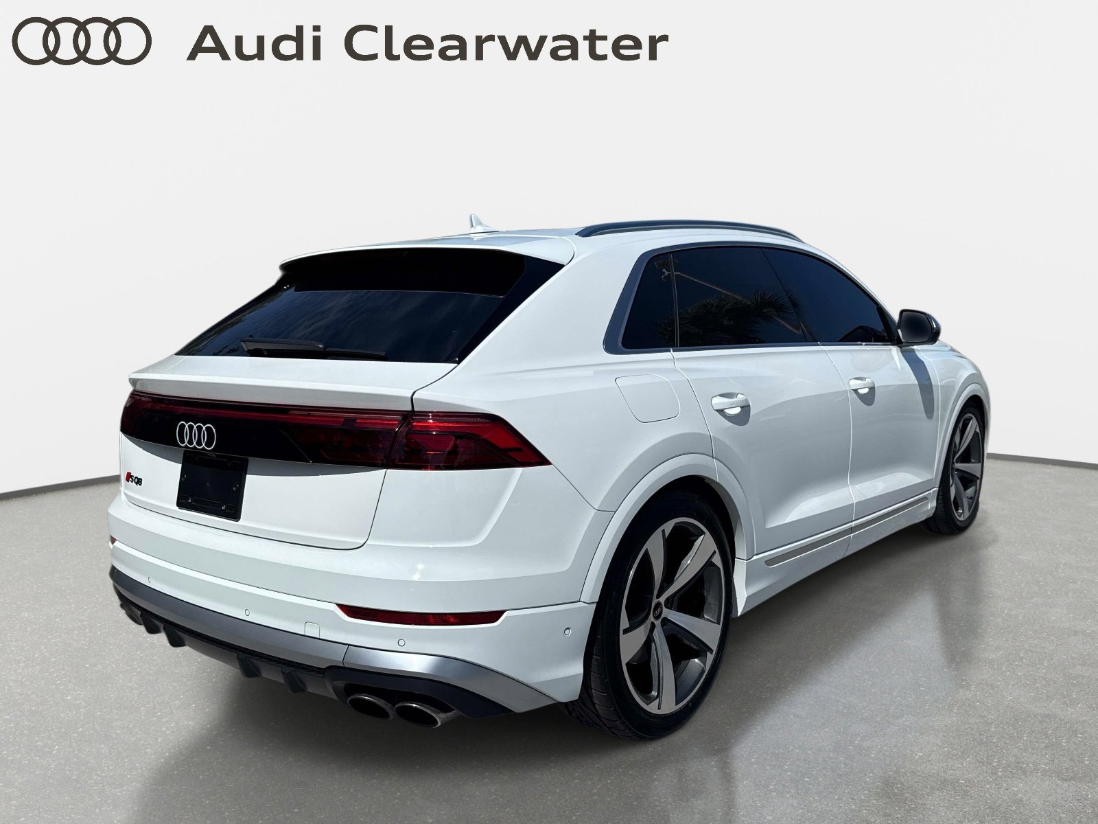 Used 2024 Audi SQ8 Prestige image 5