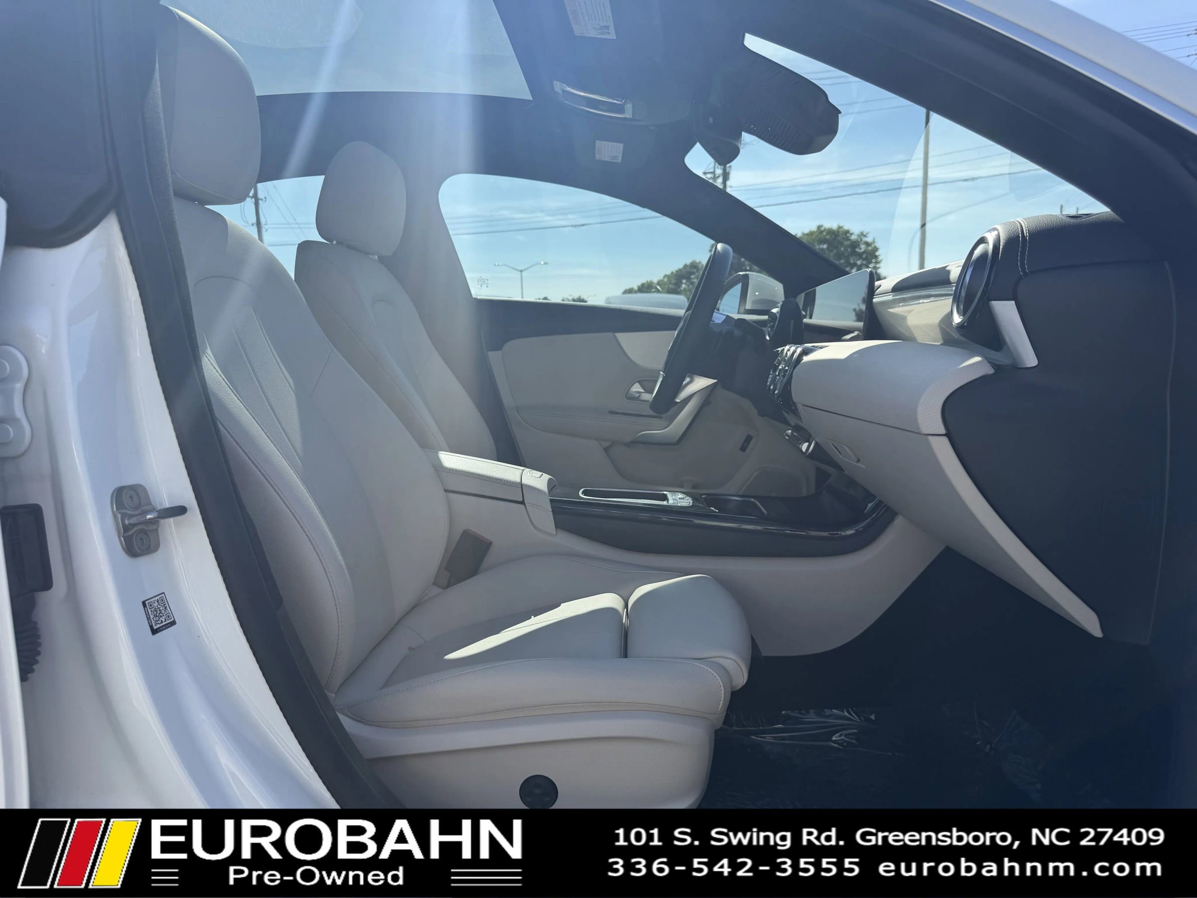 Used 2024 Mercedes-Benz CLA 250 4MATIC image 21