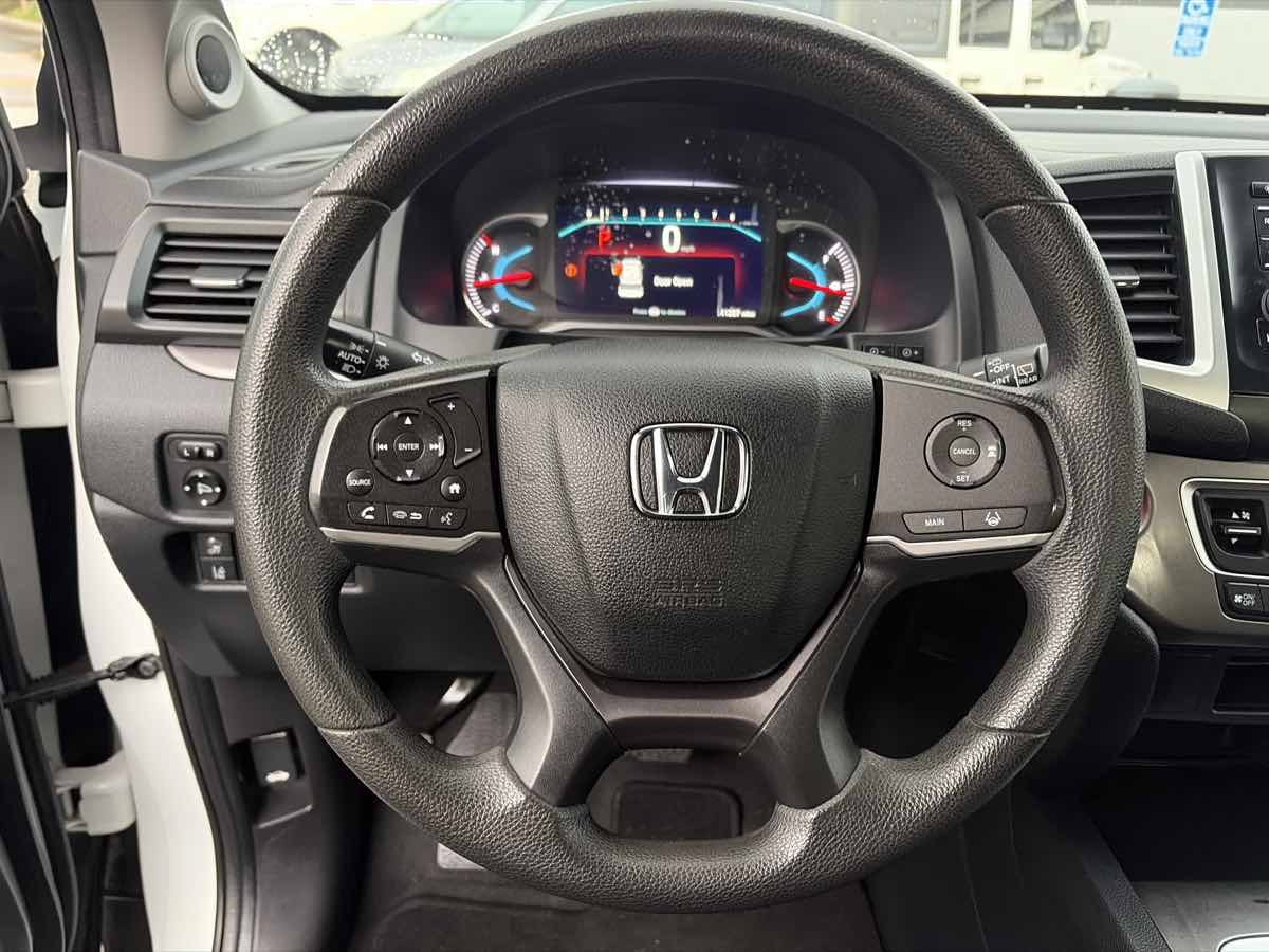 Used 2020 Honda Pilot LX image 37