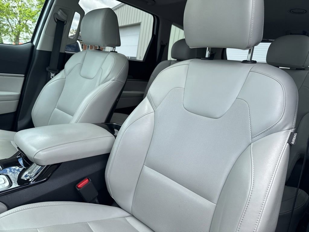 Used 2022 Kia Telluride S AWD/4WD image 28