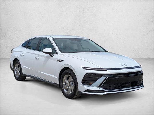 New 2026 Hyundai Sonata SE FWD image 3