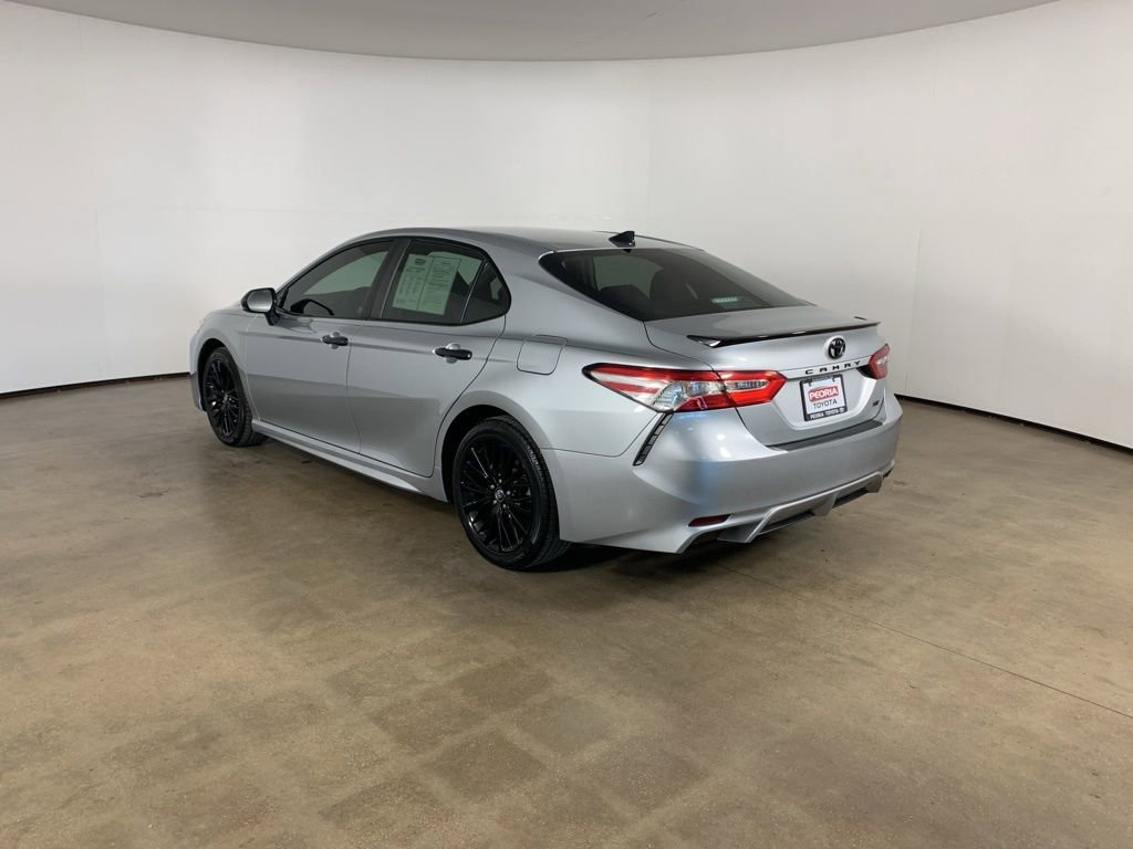 Used 2020 Toyota Camry SE image 14