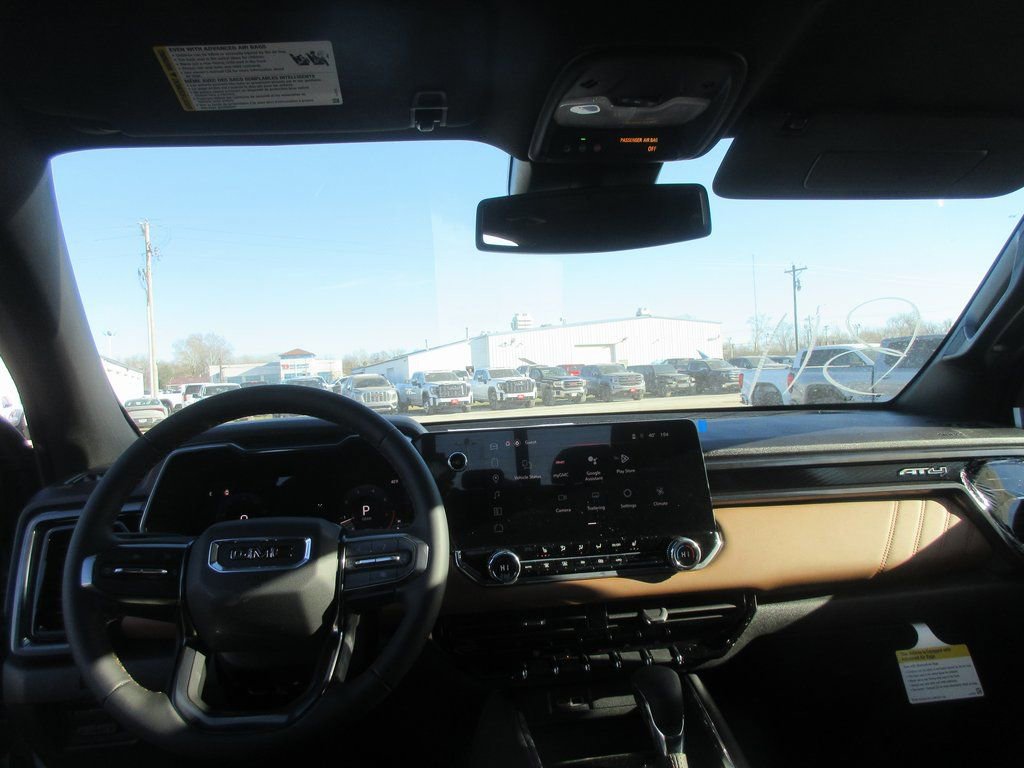 New 2026 GMC Canyon AT4 image 15