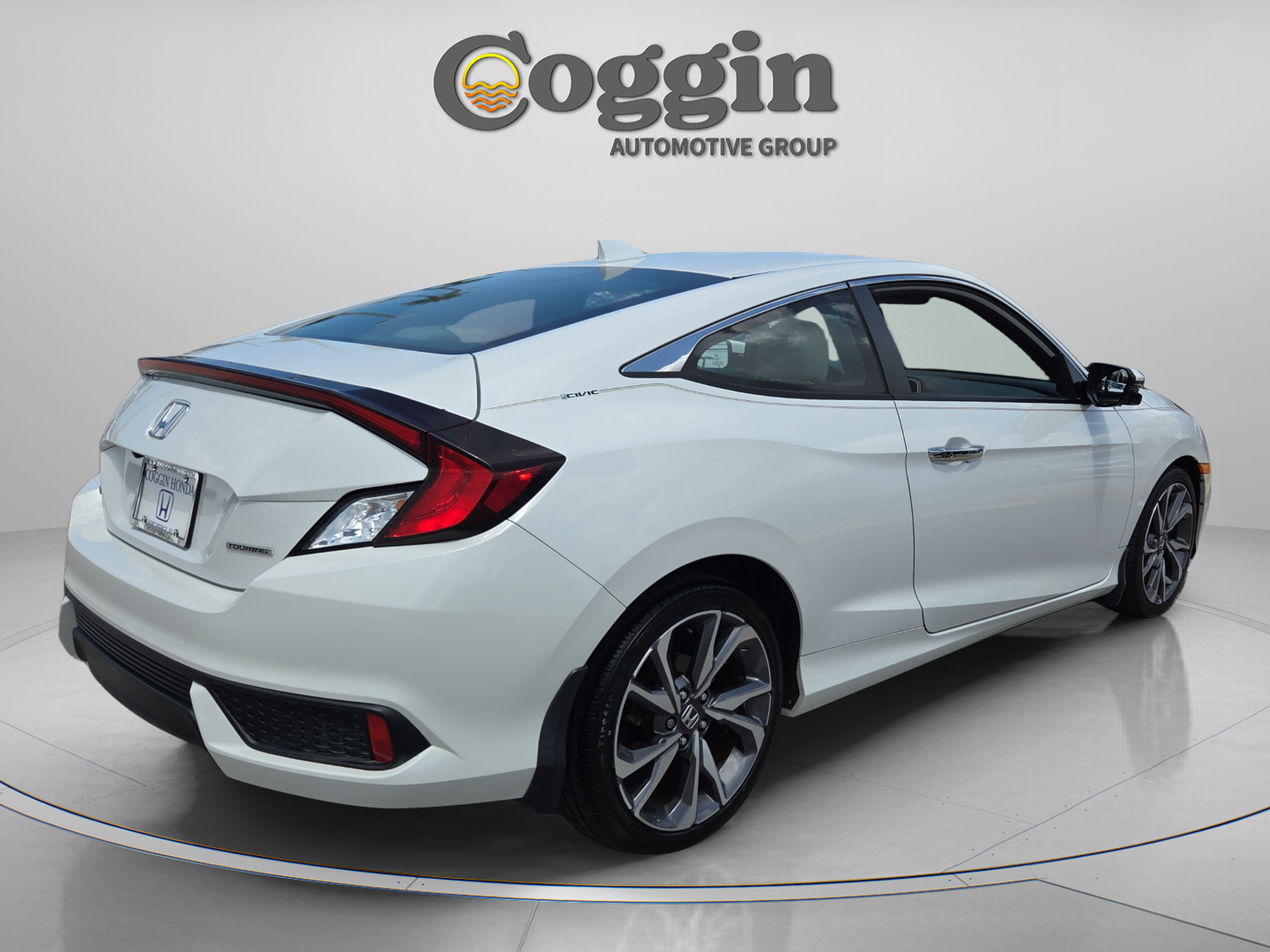 Certified 2019 Honda Civic Touring image 5