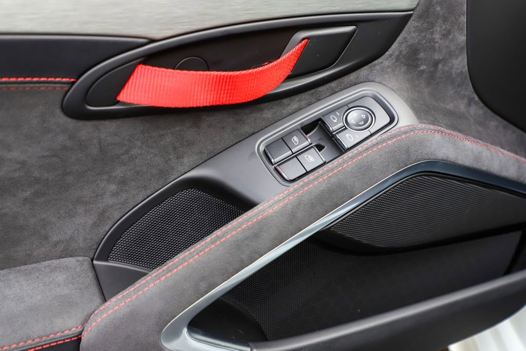 Used 2016 Porsche Cayman GT4 image 40