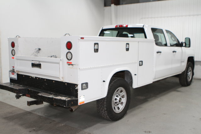 Used 2018 Chevrolet Silverado 3500 W/T AWD/4WD image 37