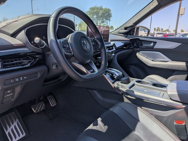 Used 2025 Acura MDX A-Spec image 9