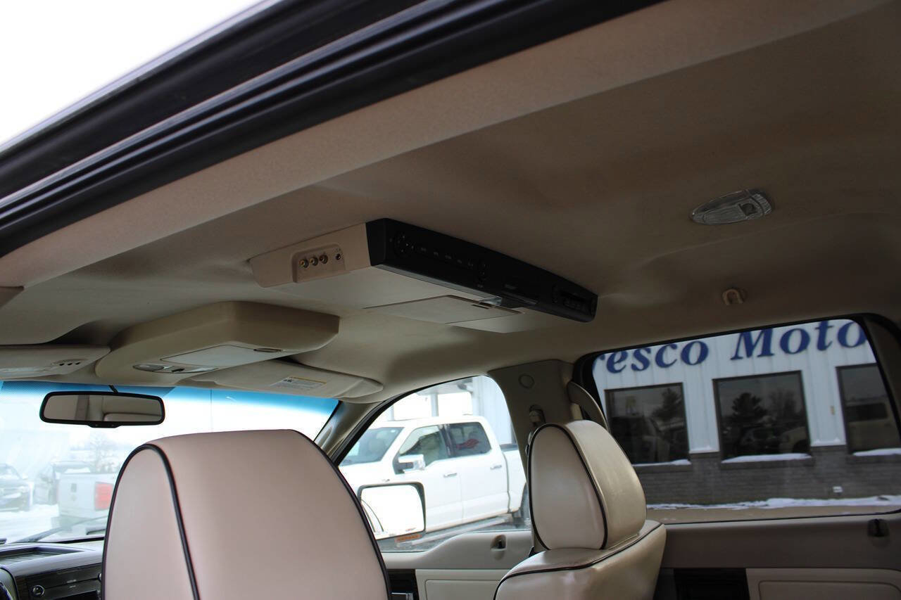 Used 2007 Lincoln Mark LT 4x4 image 11