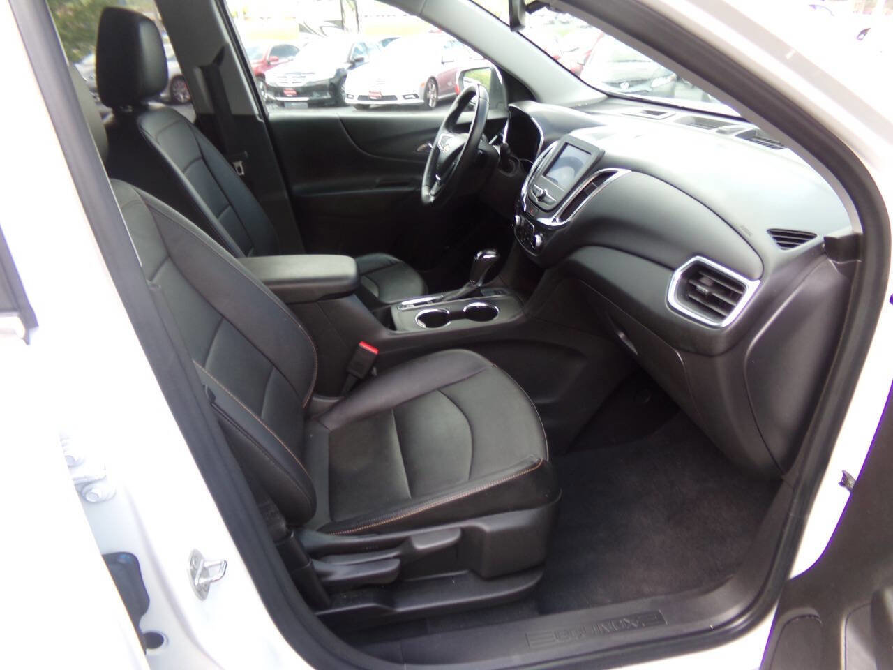 Used 2021 Chevrolet Equinox LT image 22