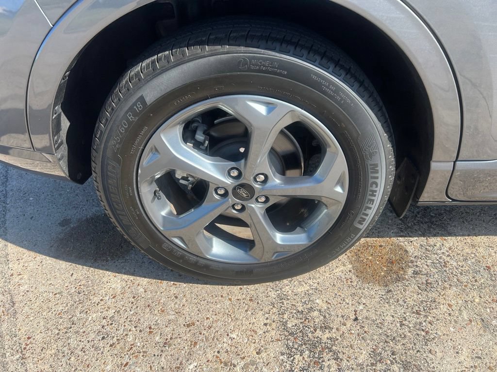 Used 2023 Ford Escape ST-Line w/ Tech Pack #1 FWD image 12