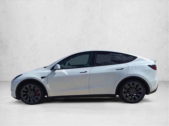 Used 2024 Tesla Model Y Performance AWD/4WD image 9