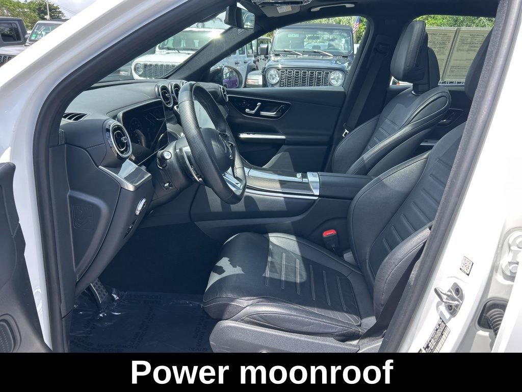 Used 2025 Mercedes-Benz GLC 43 AMG 4MATIC image 10