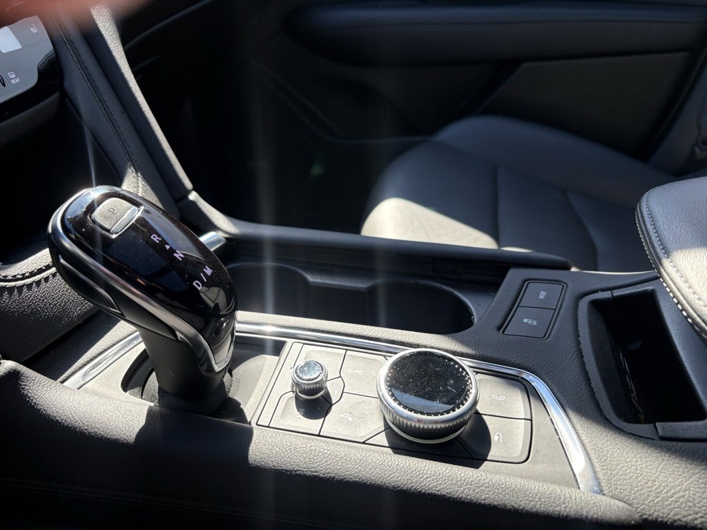 Certified 2025 Cadillac XT5 Premium Luxury image 26