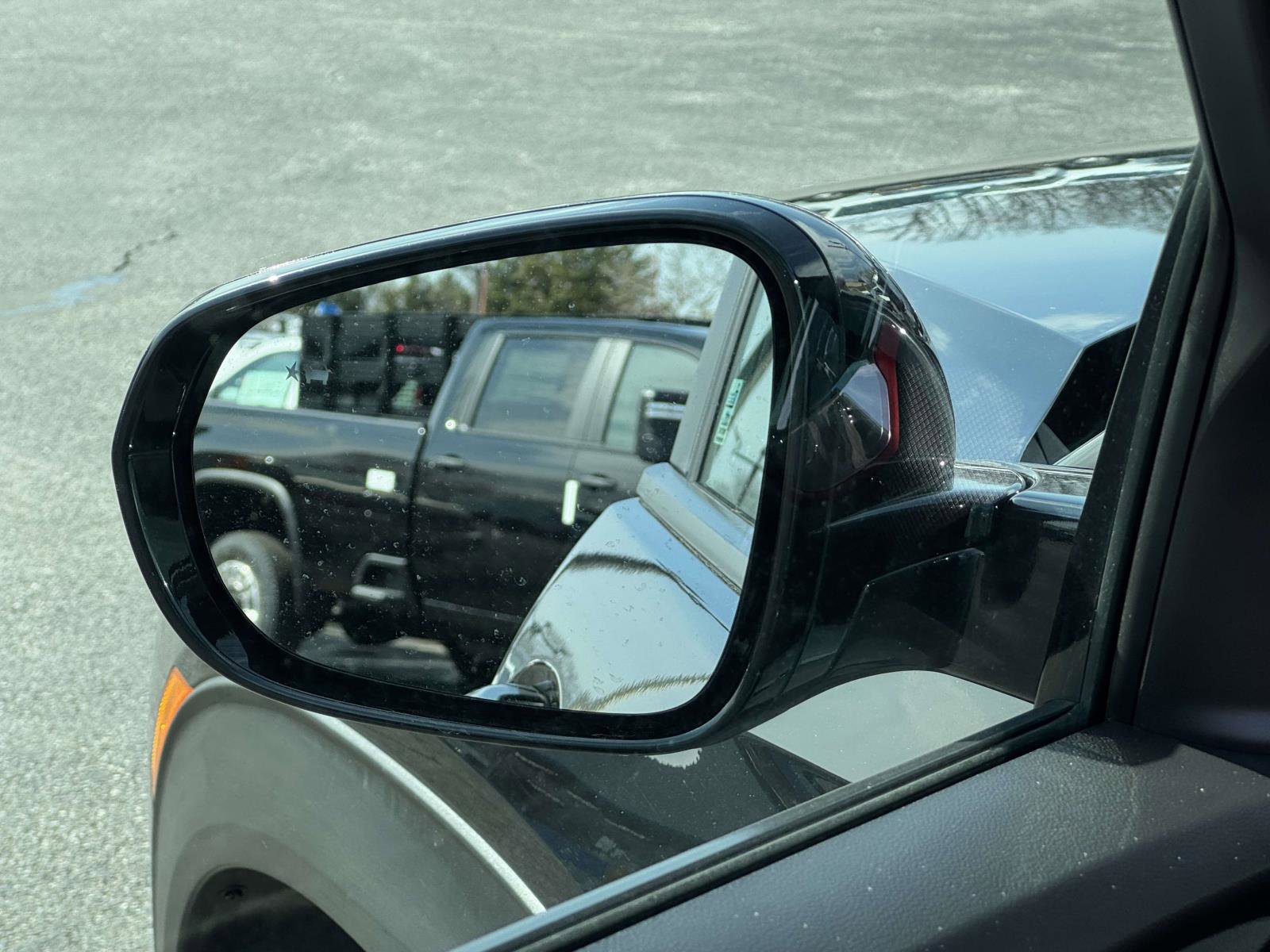 Used 2022 Chevrolet TrailBlazer RS w/ Sun and Liftgate Package AWD/4WD image 19