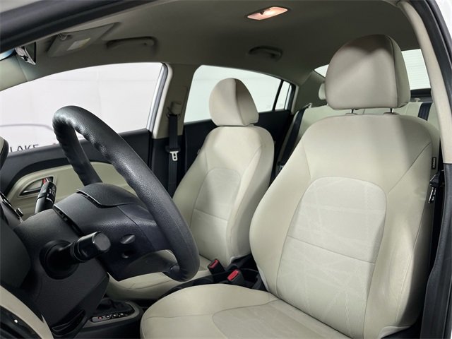 Used 2012 Kia Rio LX image 11