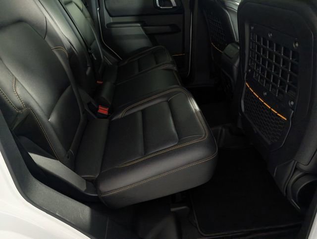 Used 2024 Ford Bronco Badlands AWD/4WD image 30
