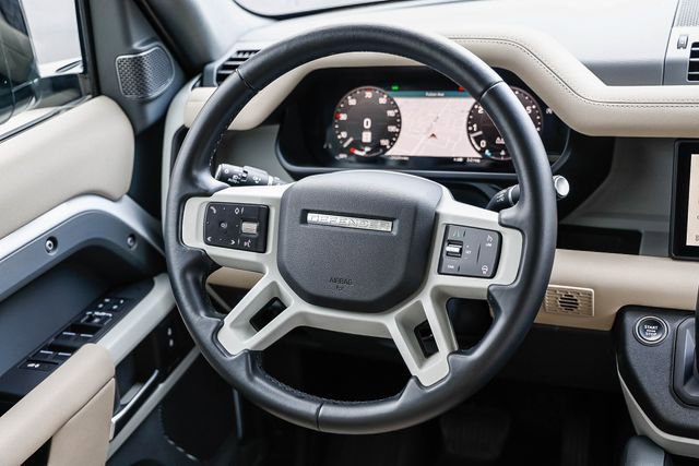 Used 2023 Land Rover Defender 110 S image 13