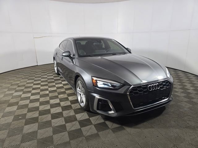 Used 2021 Audi A5 2.0T Premium image 3