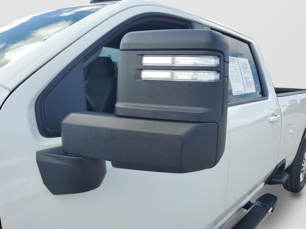 Used 2025 Chevrolet Silverado 2500 LT w/ Convenience Package image 11