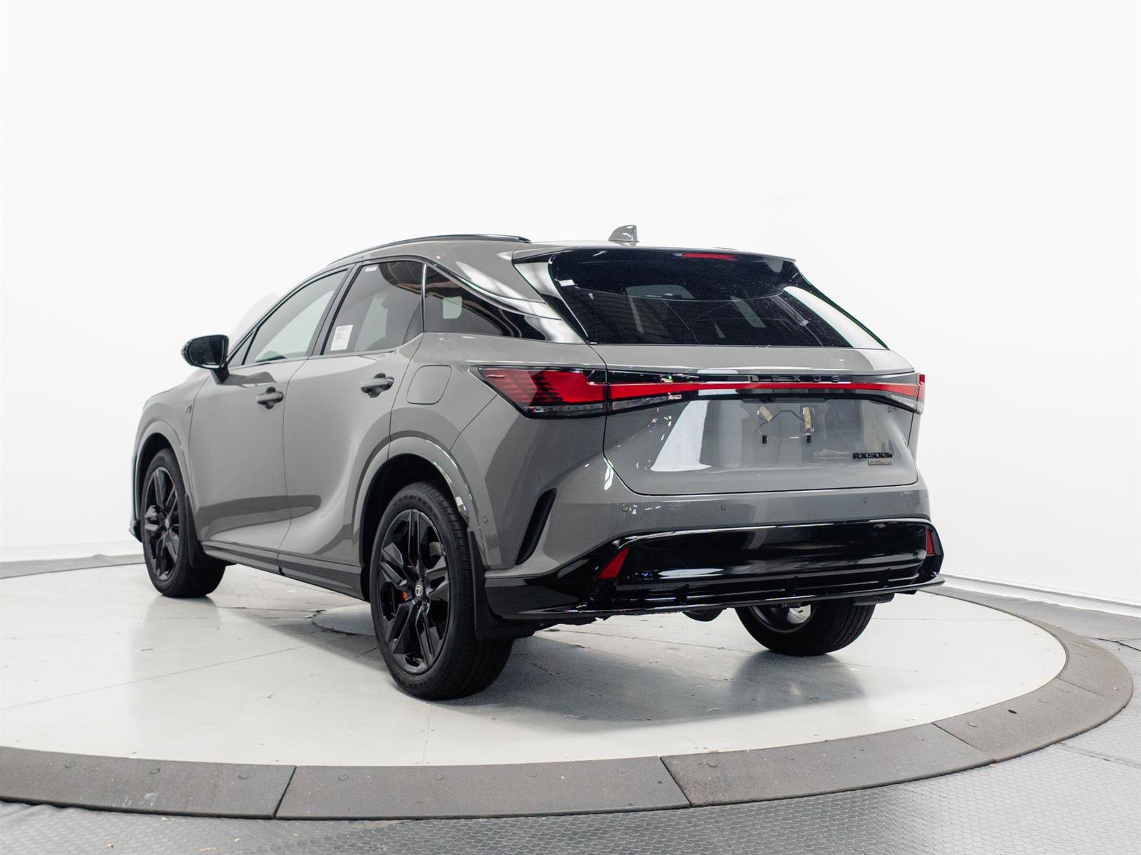 New 2026 Lexus RX 500h F Sport AWD/4WD image 9