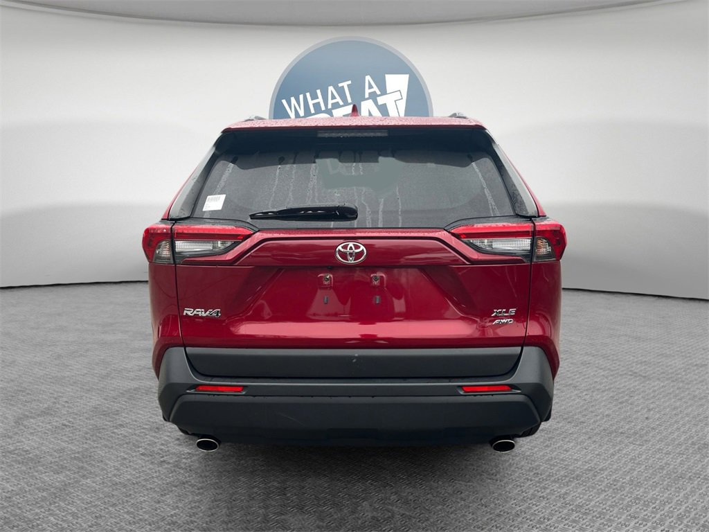 Used 2019 Toyota RAV4 XLE image 5