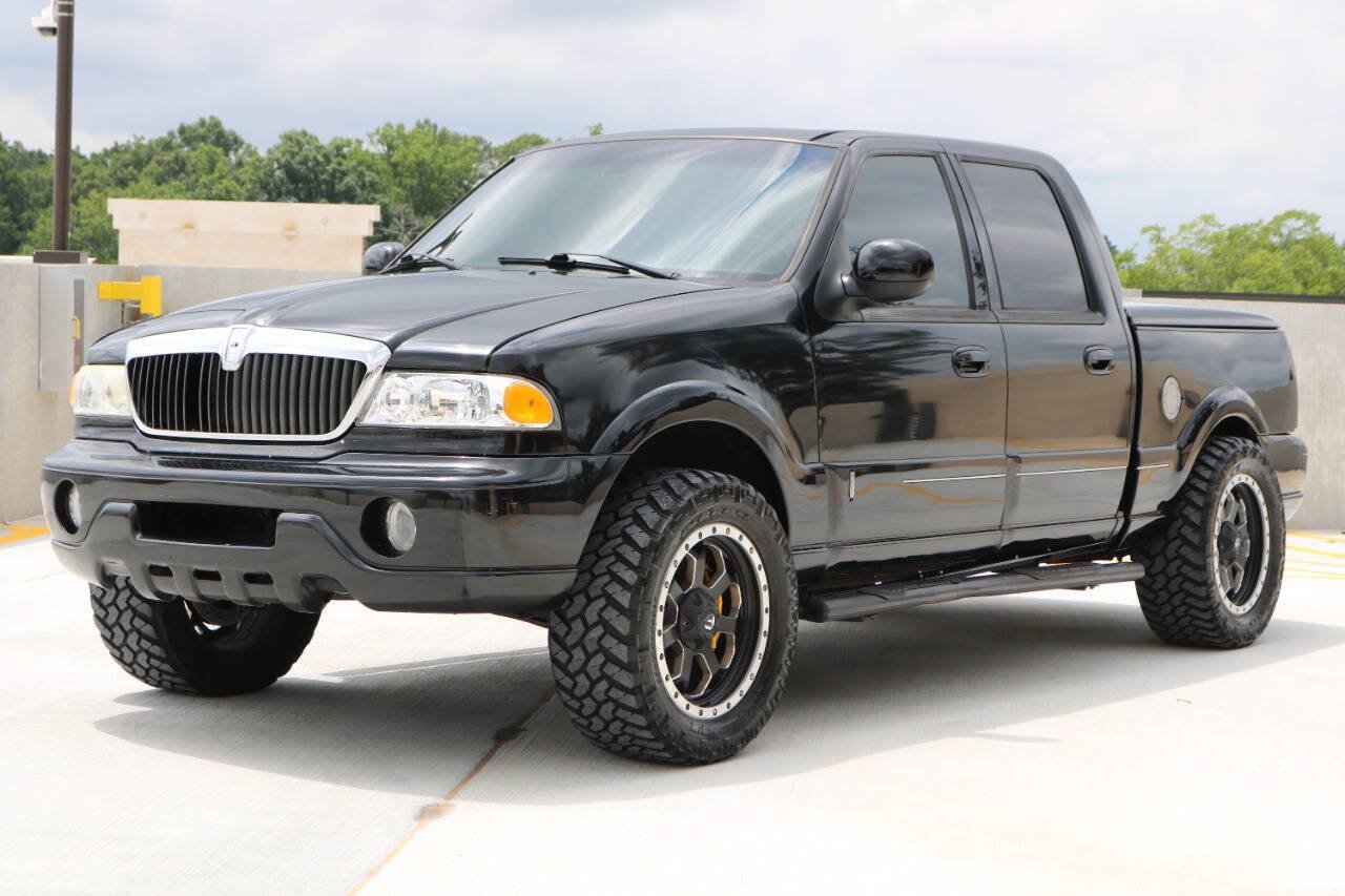 Used 2002 Lincoln Blackwood RWD image 25