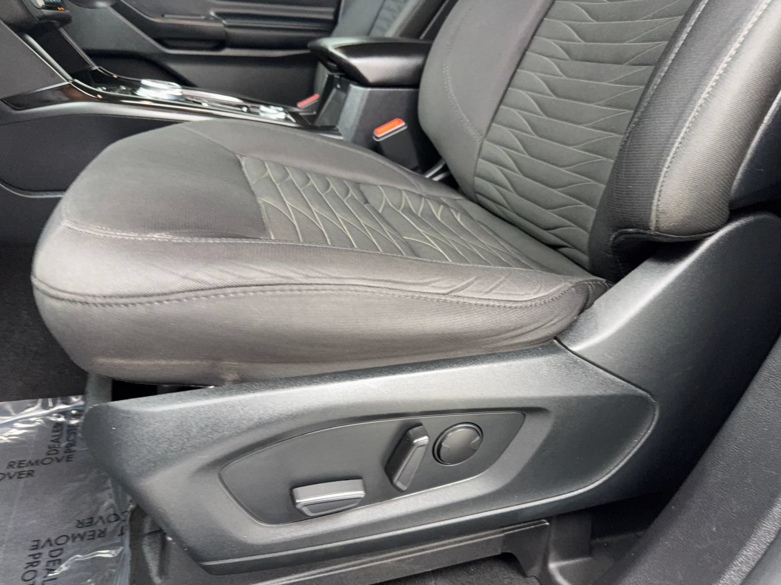 Used 2020 Ford Explorer XLT AWD/4WD image 33