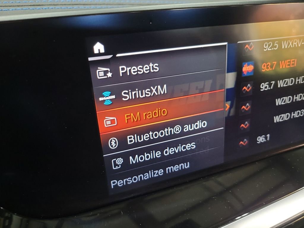 Used 2023 BMW Z4 M40i w/ Shadowloine Package image 27