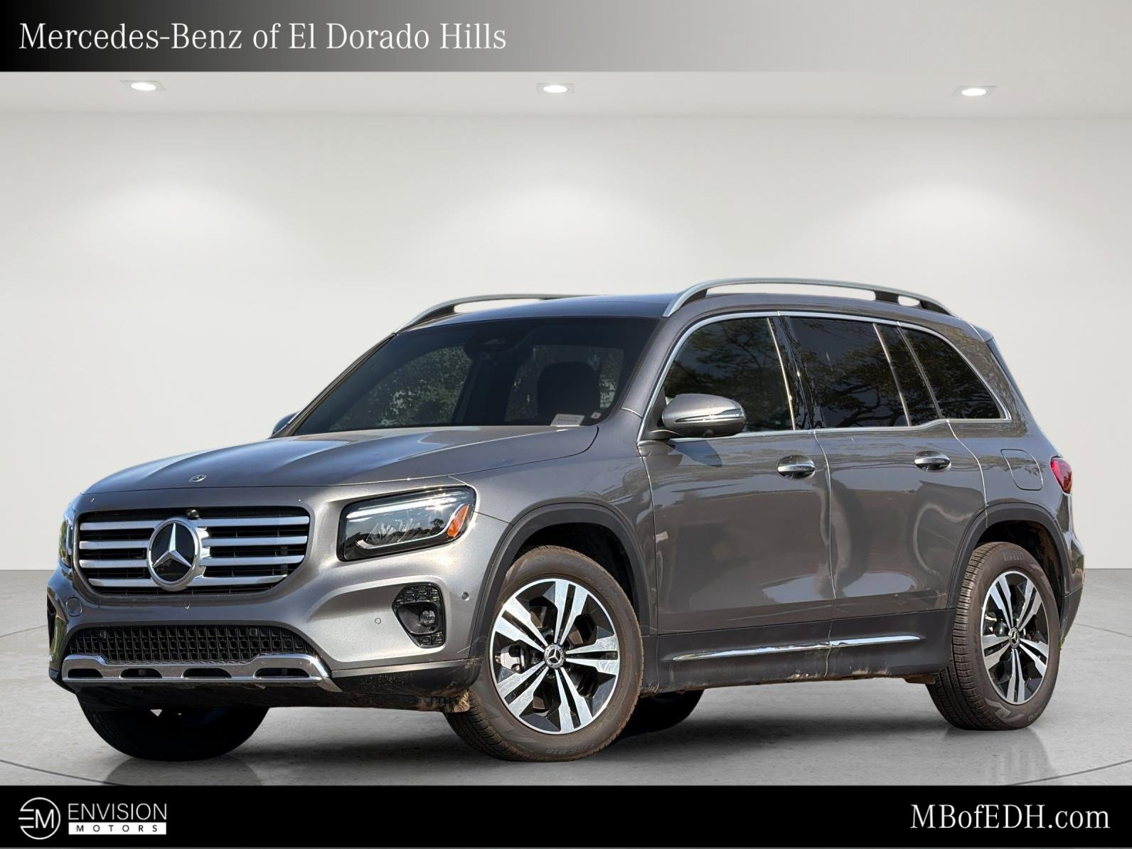 Used 2026 Mercedes-Benz GLB 250 4MATIC image 1