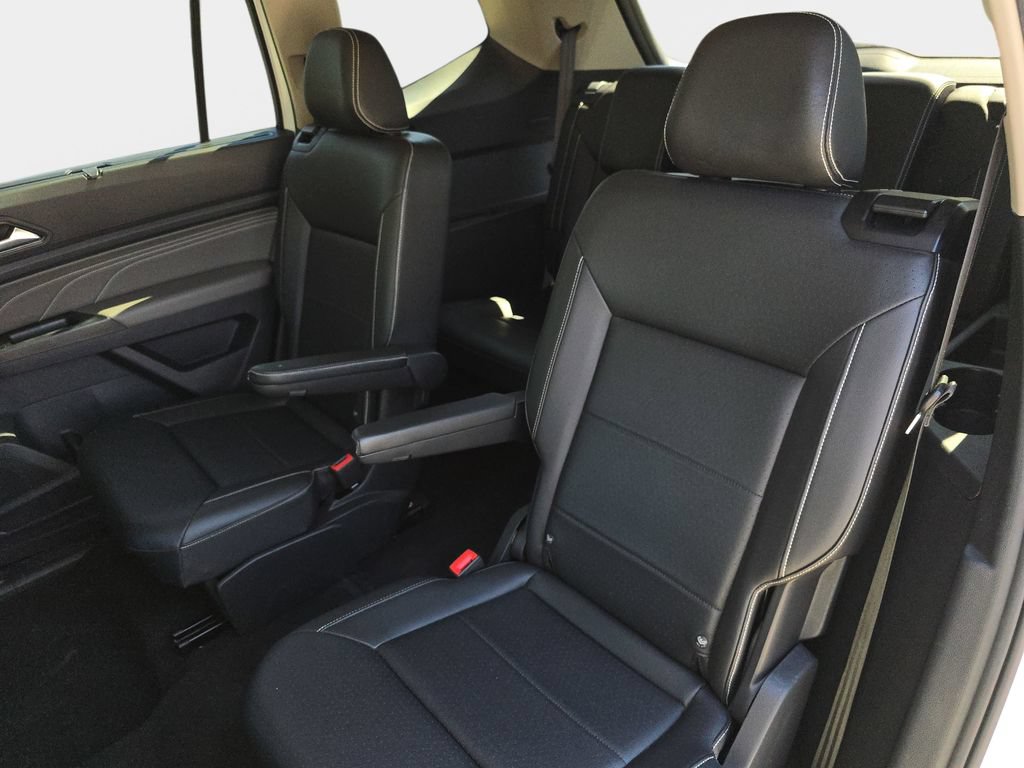 Used 2021 Volkswagen Atlas SEL FWD image 18