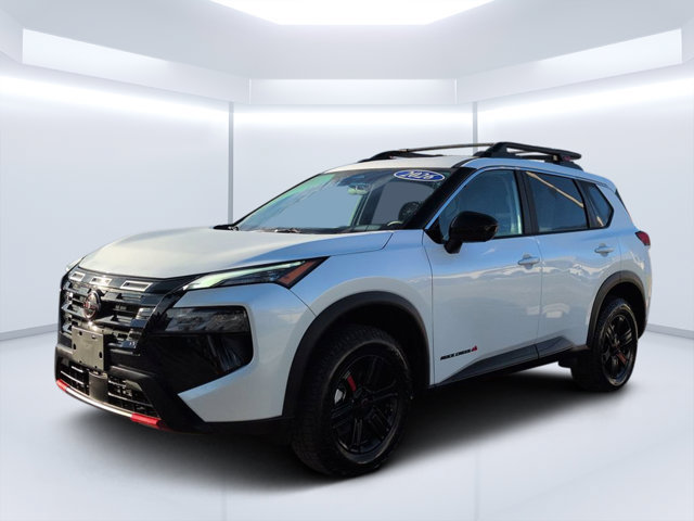 Used 2026 Nissan Rogue SV AWD/4WD image 7