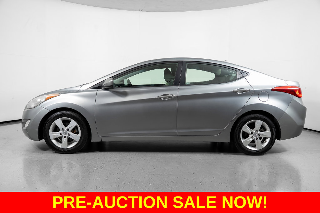Used 2012 Hyundai Elantra GLS w/ Preferred Pkg 3 FWD image 11