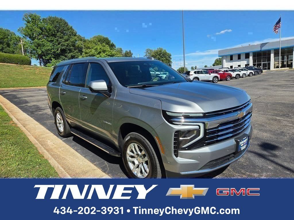 Used 2025 Chevrolet Tahoe LT AWD/4WD image 1