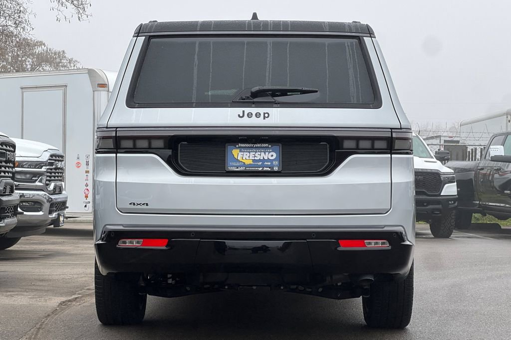 New 2026 Jeep Grand Wagoneer L Summit w/ Premium Group III image 5